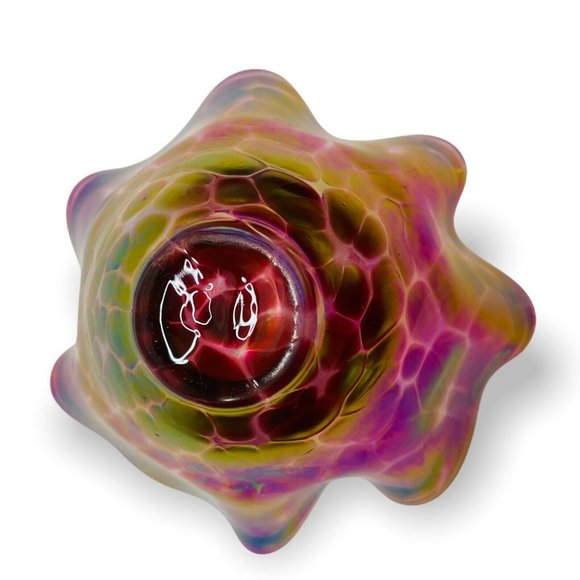 Glass Eye Studio Hand Blown Art Glass Bowl Iridescent Pink Purple Ruffled Edge - Picture 4 of 10